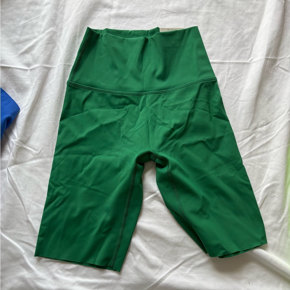 green chill play move aerie bike short